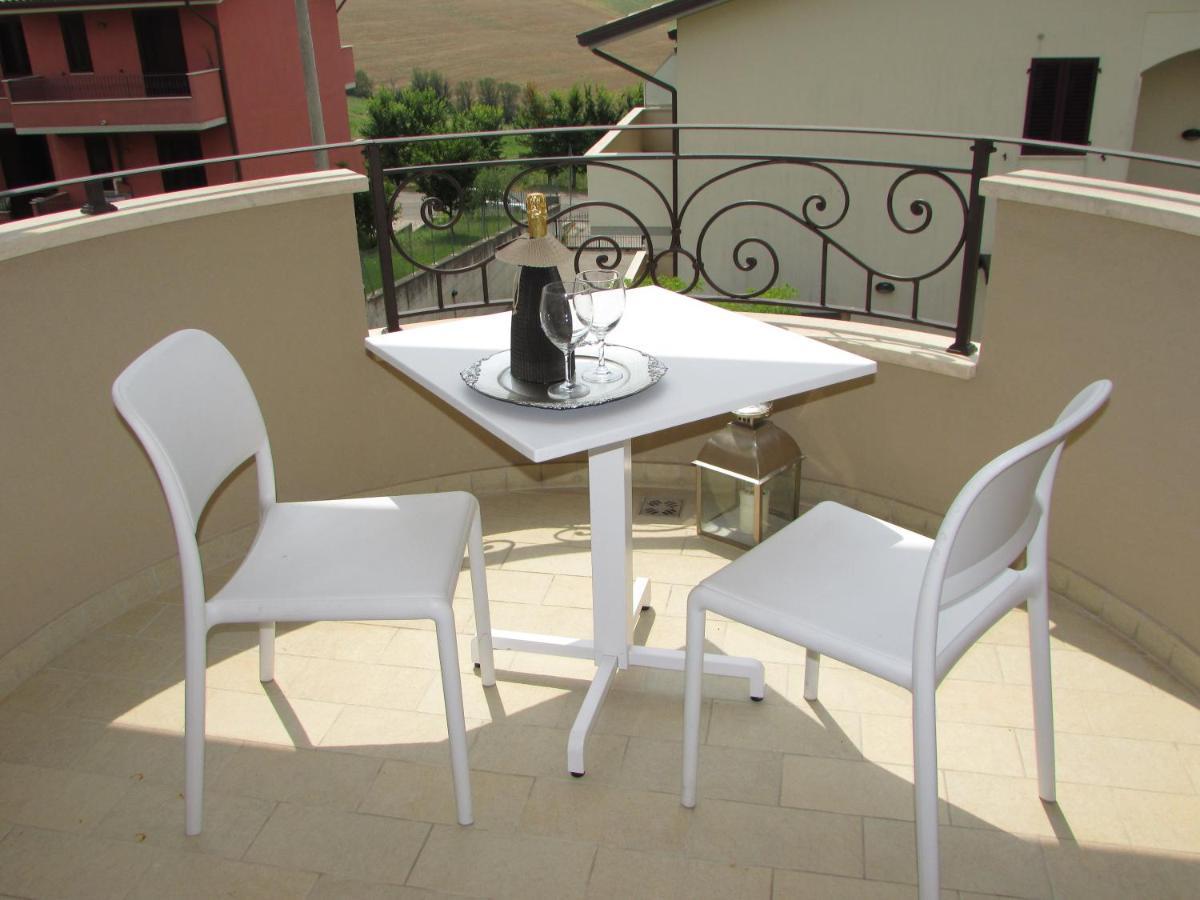 B&B Bellavista Tavullia Exteriör bild